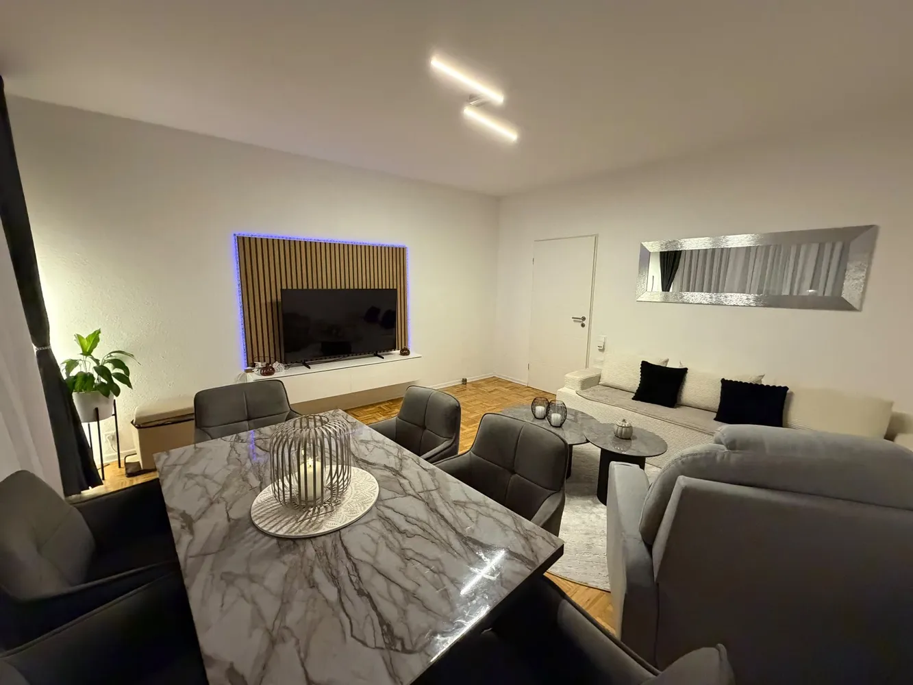 2 Zimmer Wohnung mit 63 m² in Karlsruhe – Bild 2