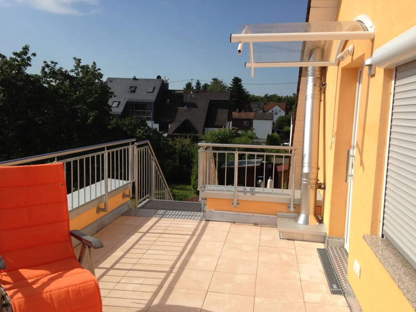 2 Zimmer Wohnung mit 70 m² in Frankfurt am Main – Bild 2