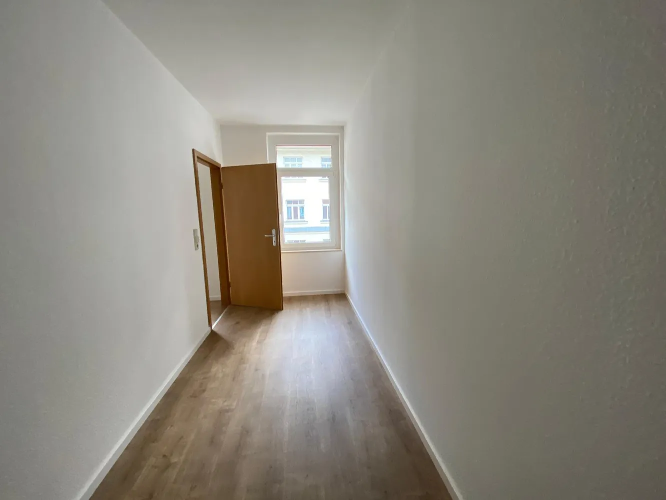 2 Zimmer Wohnung mit 37 m² in Chemnitz – Bild 4