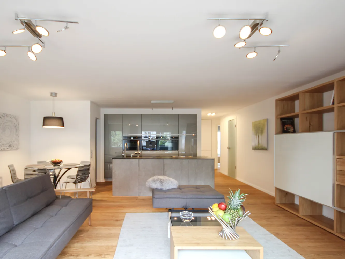 3 Zimmer Wohnung mit 92 m² in München – Bild 4