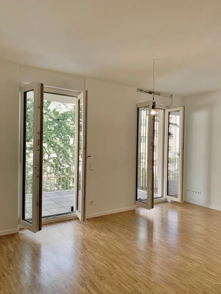 2 Zimmer Wohnung mit 74 m² in Frankfurt am Main – Bild 9