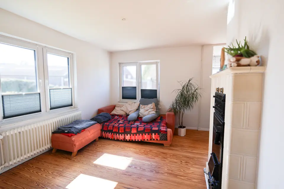 4 Zimmer Haus mit 105 m² in Aurich – Bild 1