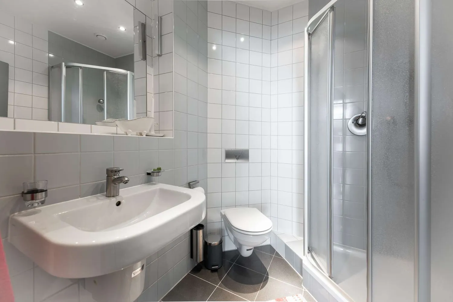 2 Zimmer Wohnung mit 185 m² in Berlin – Bild 5