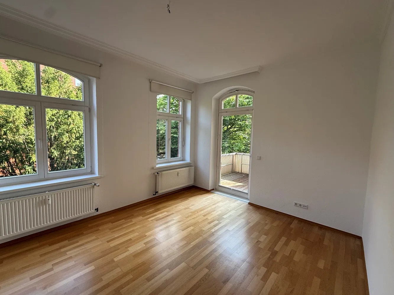 4 Zimmer Wohnung mit 105 m² in Hannover – Bild 1