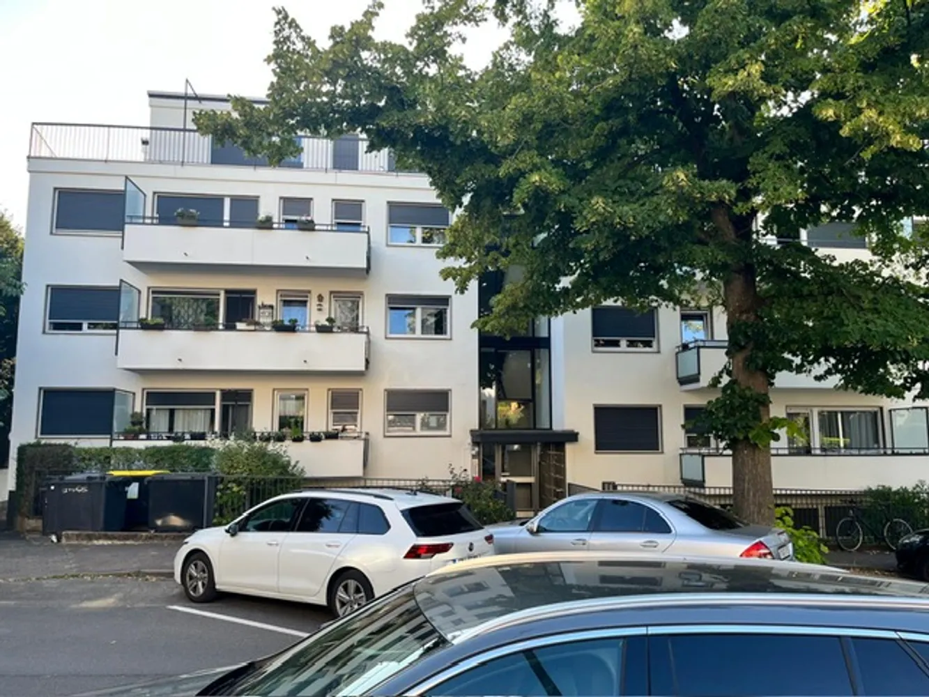 1 Zimmer Wohnung mit 14 m² in Frankfurt am Main – Bild 2