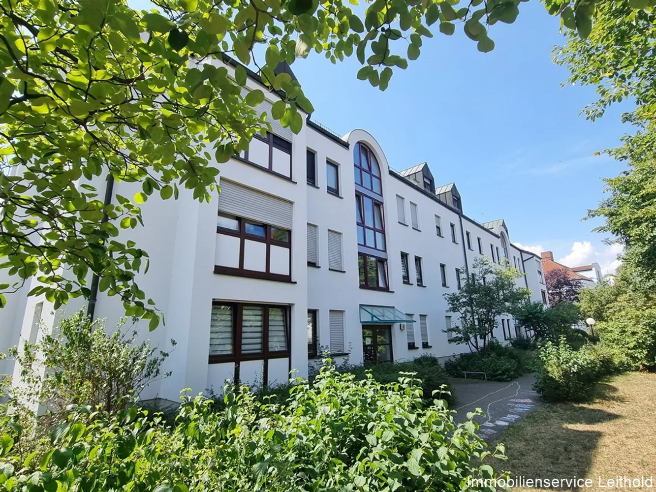 2 room apartment with 62 m² in Dresden – Photo 2