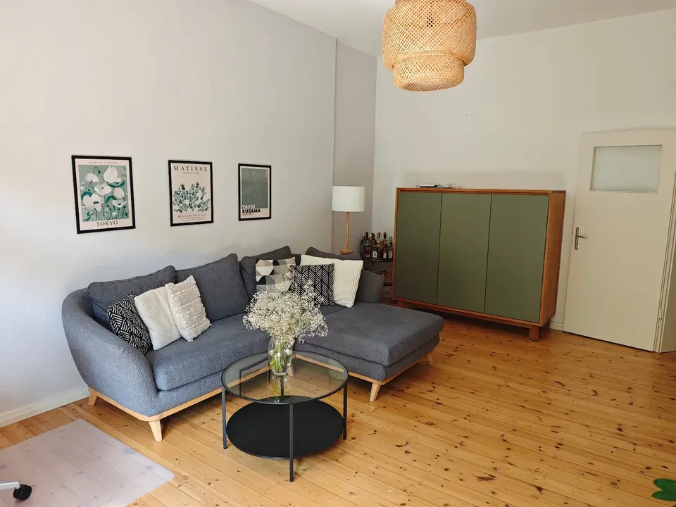 2 Zimmer Wohnung mit 80 m² in Wiesbaden – Bild 2