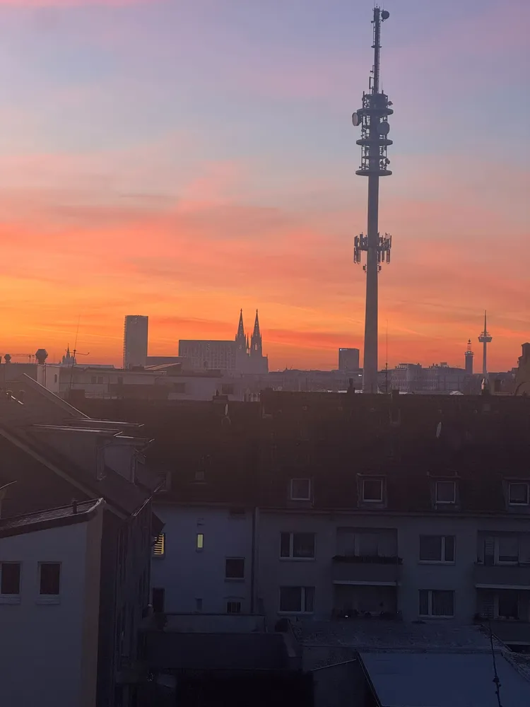 2 room apartment with 65 m² in Cologne – Photo 1