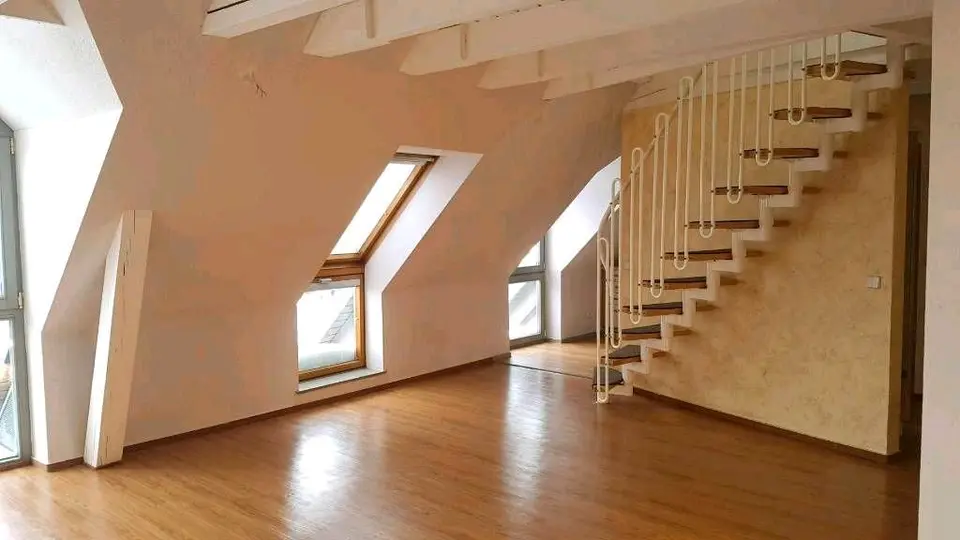 4 Zimmer Wohnung mit 107 m² in Delitzsch – Bild 1