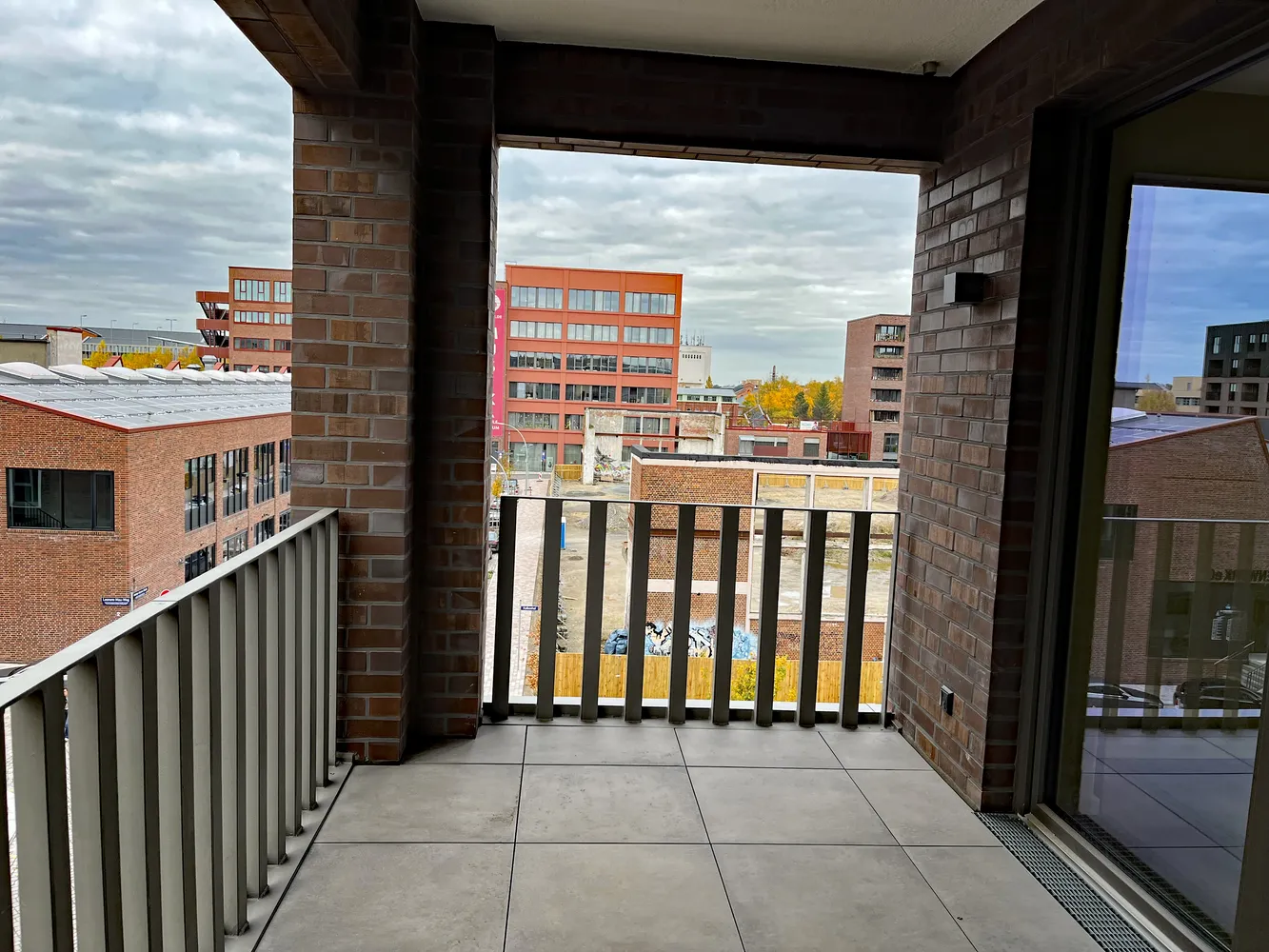 3 Zimmer Wohnung mit 86 m² in Hamburg – Bild 2