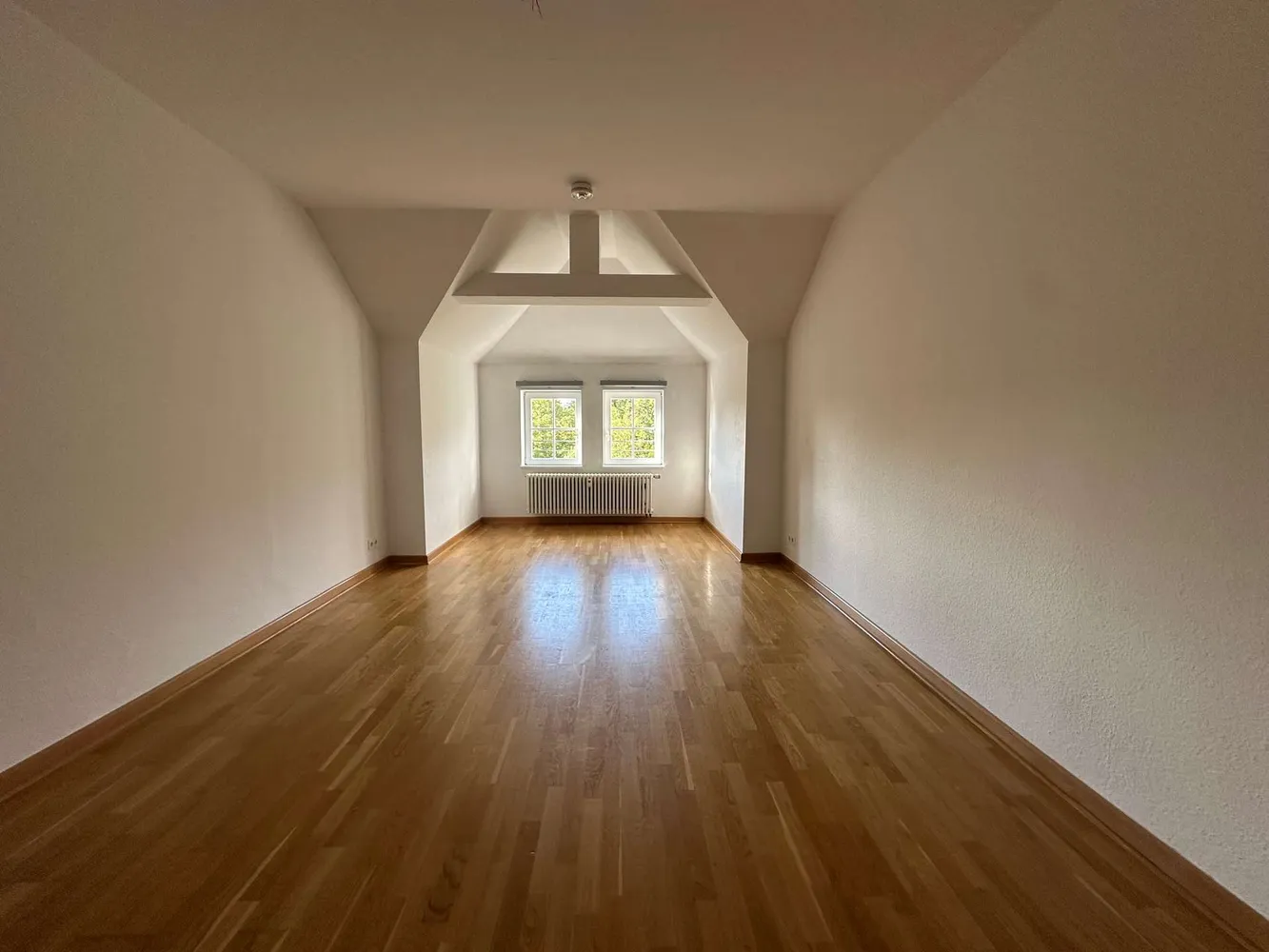 4 Zimmer Wohnung mit 113 m² in Leipzig – Bild 1