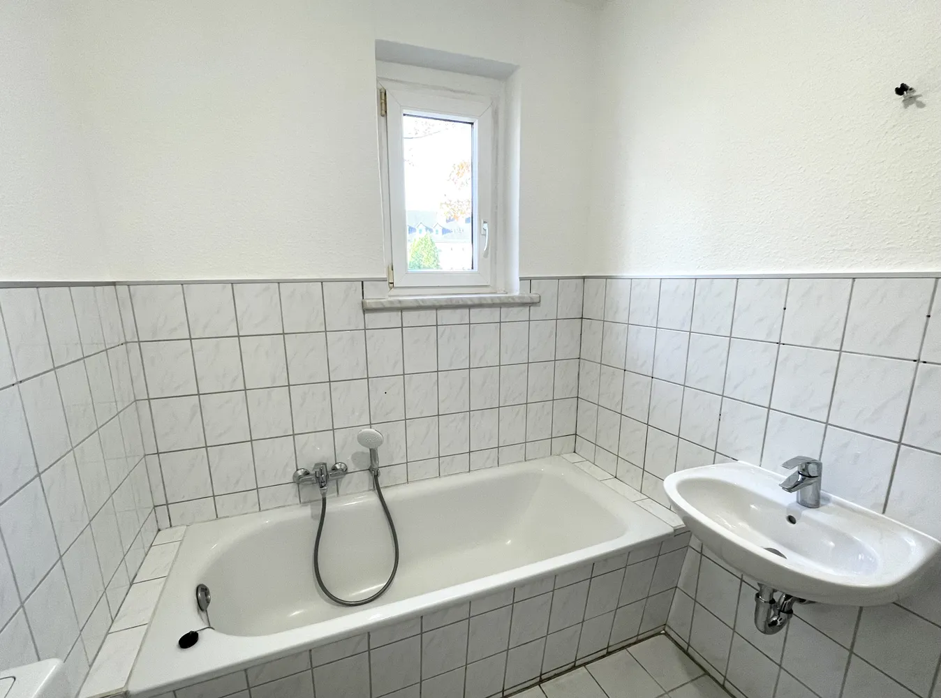 3 Zimmer Wohnung mit 52 m² in Bitterfeld-Wolfen – Bild 5