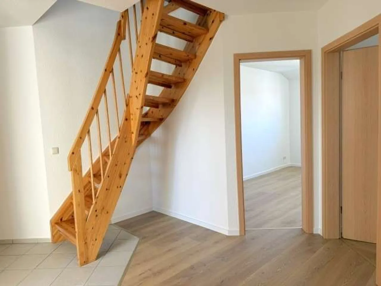 3 Zimmer Wohnung mit 88 m² in Güstrow – Bild 3