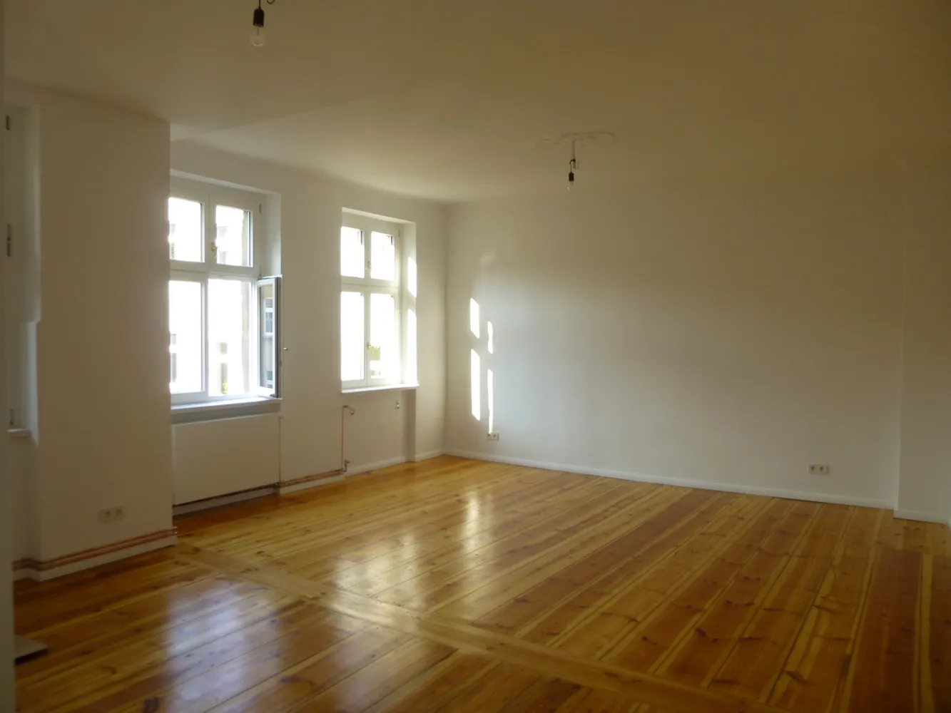 2 room apartment with 61 m² in Berlin – Photo 2