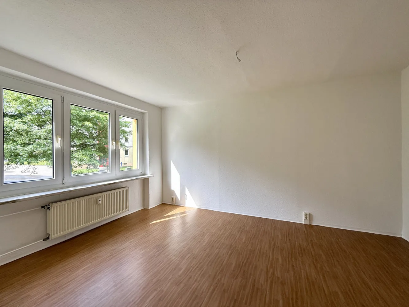 2 Zimmer Wohnung mit 47 m² in Suhl – Bild 8