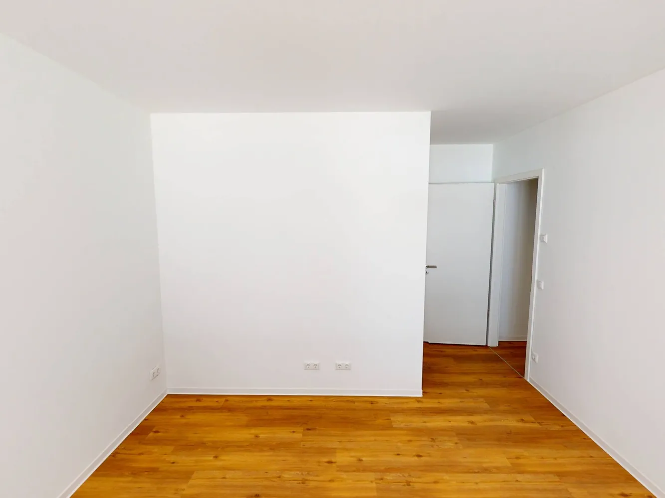 4 Zimmer Wohnung mit 105 m² in Mannheim – Bild 3