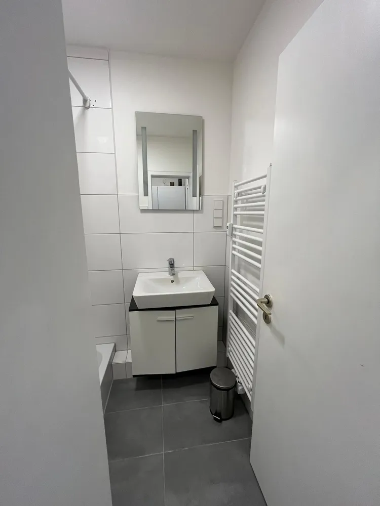 1 room apartment with 19 m² in Cologne – Photo 2