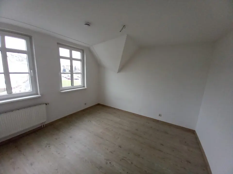 3 Zimmer Wohnung mit 79 m² in Crimmitschau – Bild 8