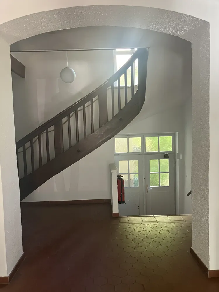 7 Zimmer Wohnung mit 196 m² in München – Bild 3