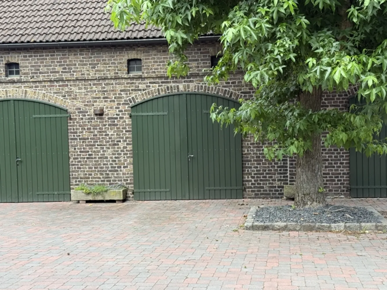 7 Zimmer Wohnung mit 211 m² in Duisburg – Bild 5