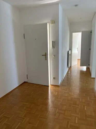 3 Zimmer Wohnung mit 93 m² in Bonn – Bild 2