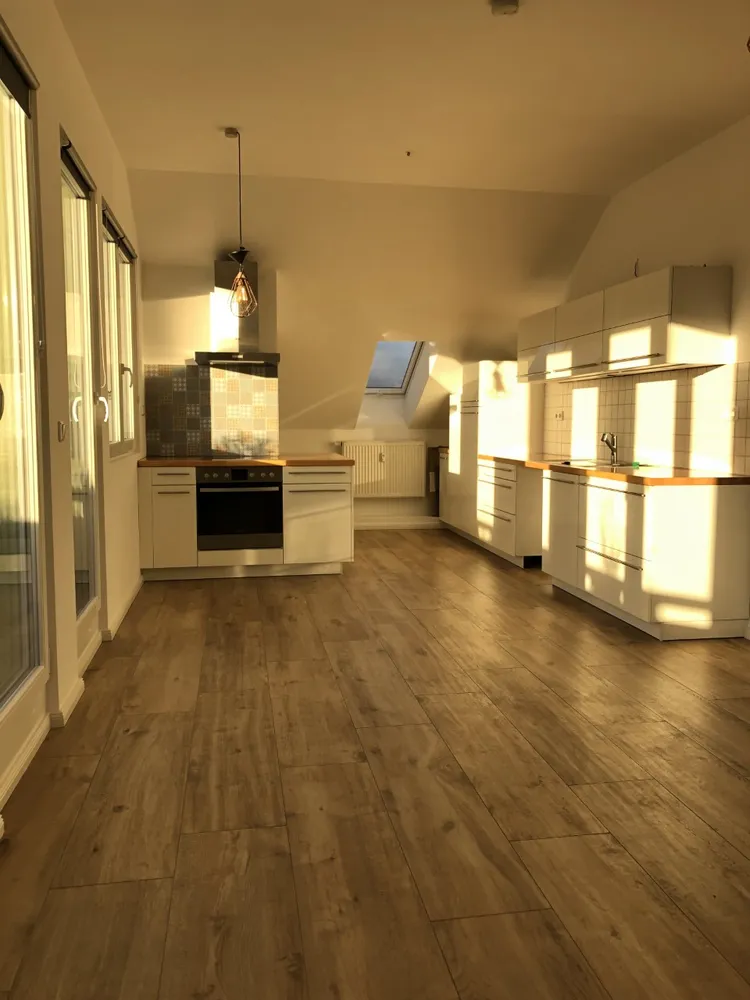 3 room apartment with 80 m² in Berlin – Photo 4