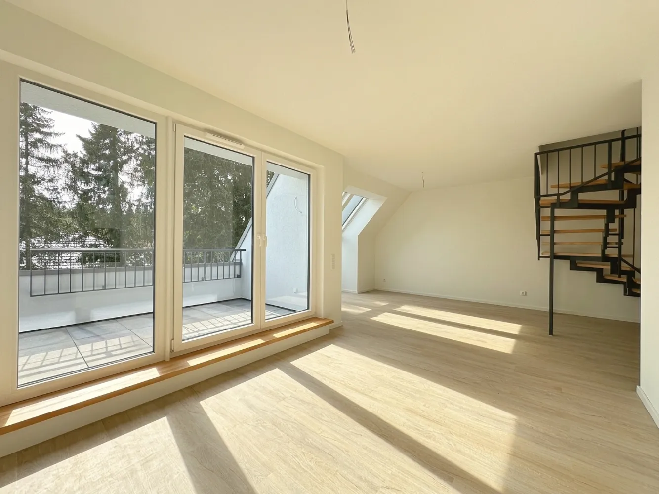5 Zimmer Wohnung mit 123 m² in Hamburg – Bild 2