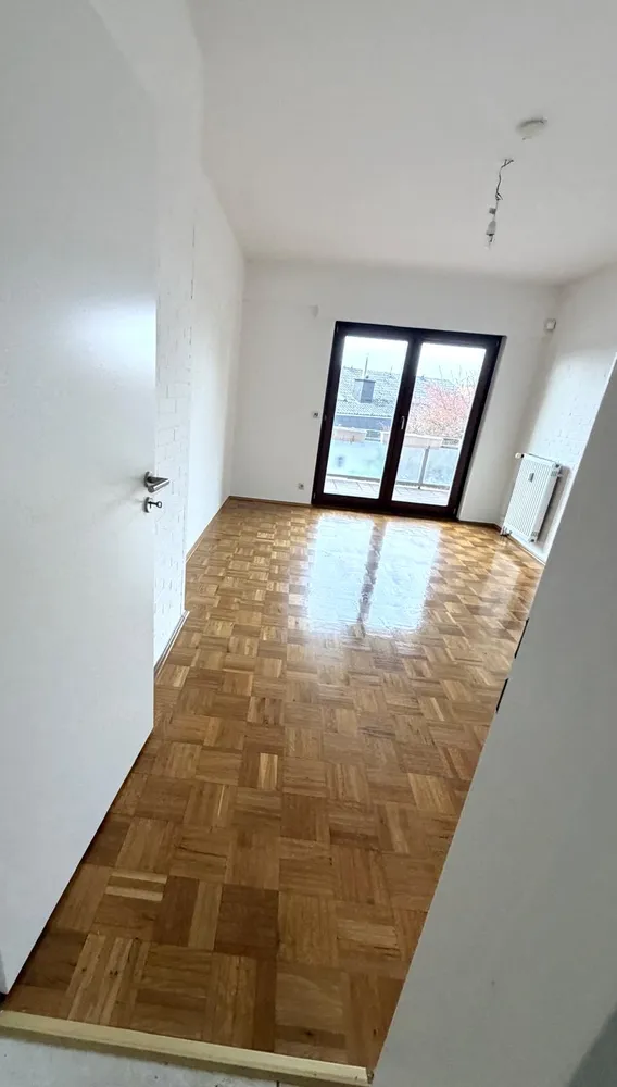 4 Zimmer Wohnung mit 180 m² in Frankfurt am Main – Bild 9