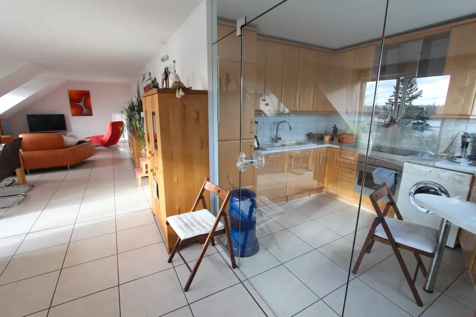 WG-Zimmer mit 100 m² in Bonn – Bild 2