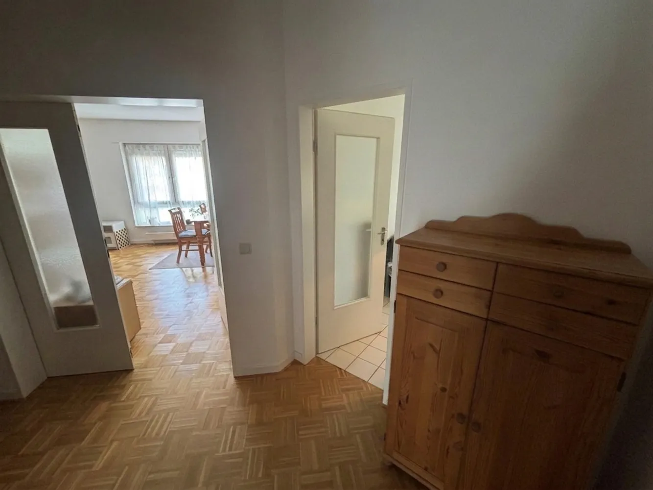 2 Zimmer Wohnung mit 72 m² in Düsseldorf – Bild 4