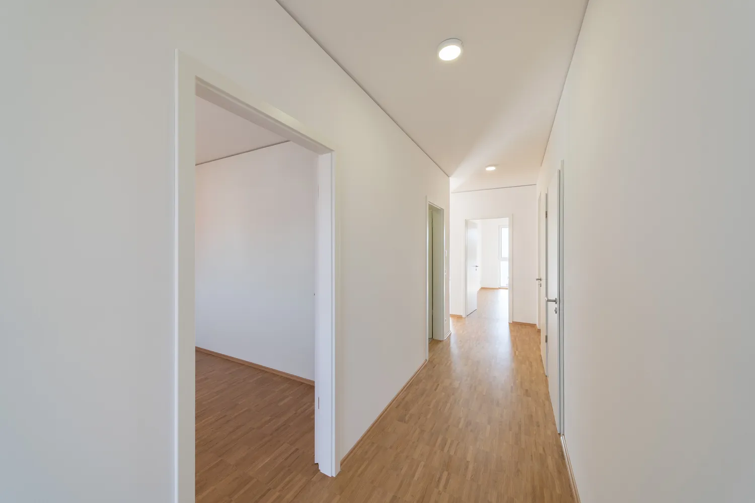 5 Zimmer Wohnung mit 114 m² in Halle (Saale) – Bild 6