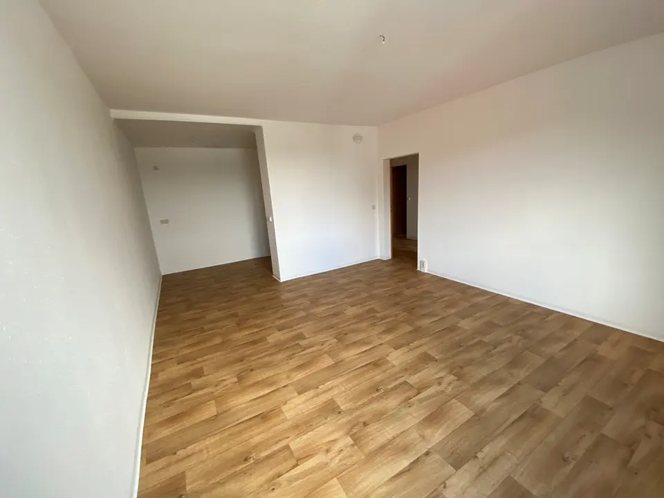 2 Zimmer Wohnung mit 55 m² in Suhl – Bild 1