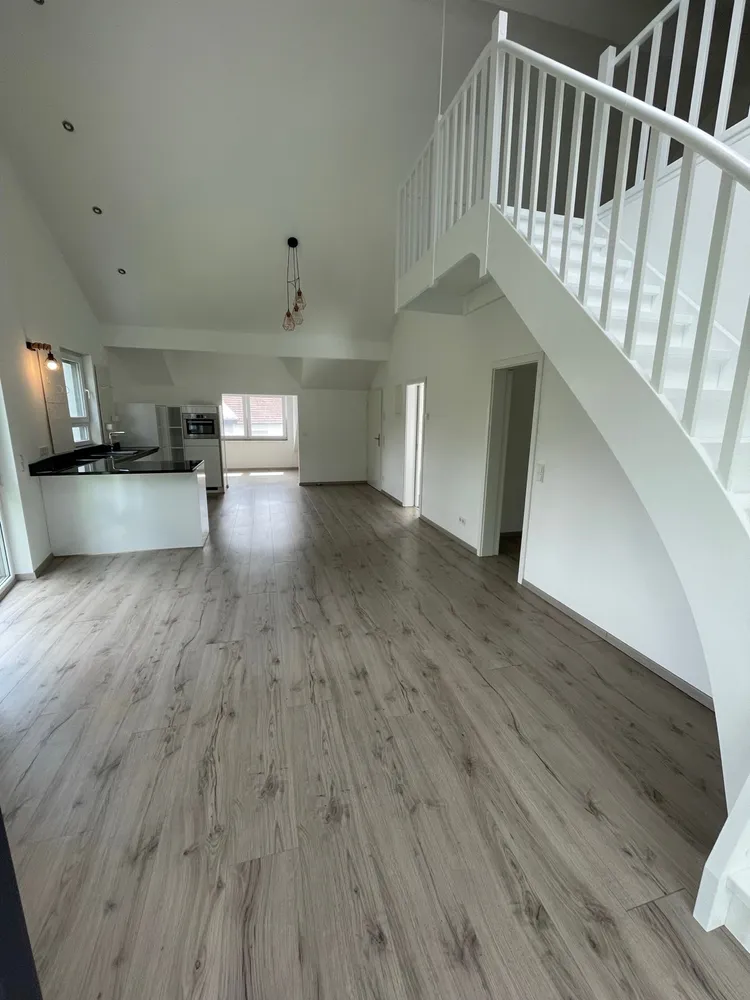 3 Zimmer Wohnung mit 72 m² in Wiesbaden – Bild 2