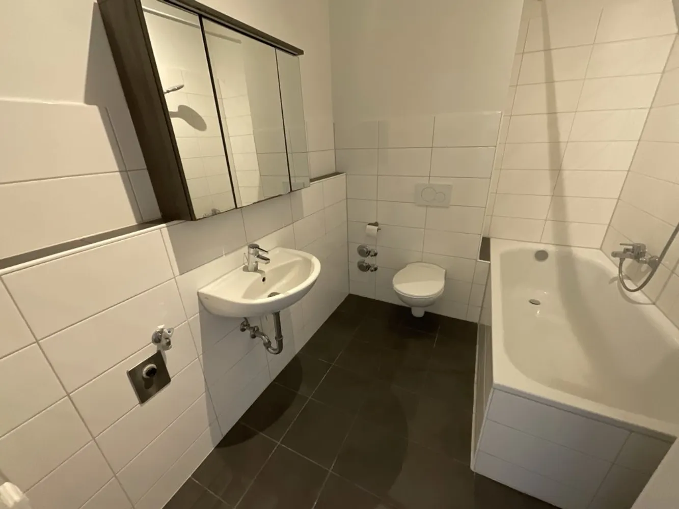 6 Zimmer Wohnung mit 165 m² in Kiel – Bild 9