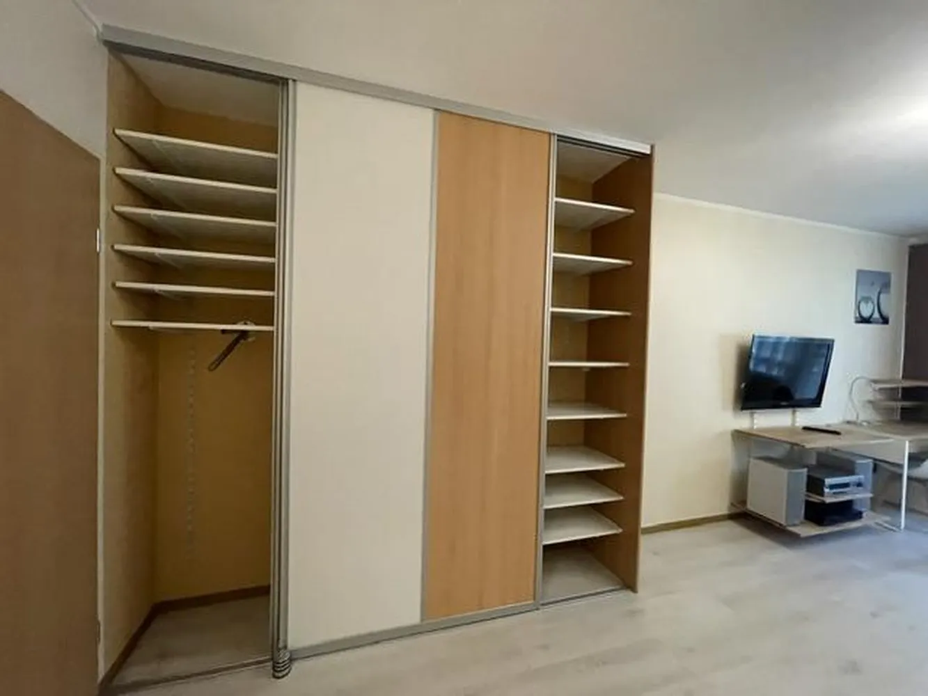 1 Zimmer Wohnung mit 46 m² in Wiesbaden – Bild 2