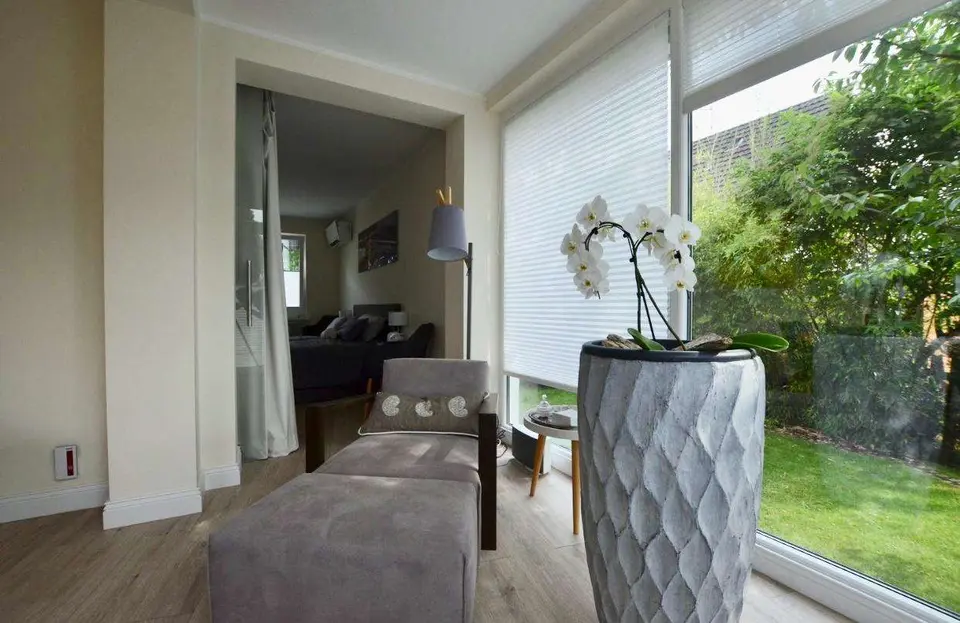 WG-Zimmer mit 150 m² in Tönisvorst – Bild 3