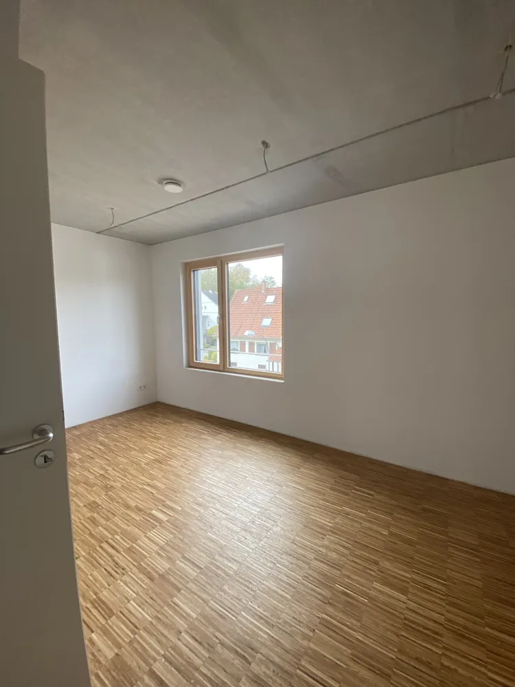 4 Zimmer Wohnung mit 111 m² in Saarbrücken – Bild 3