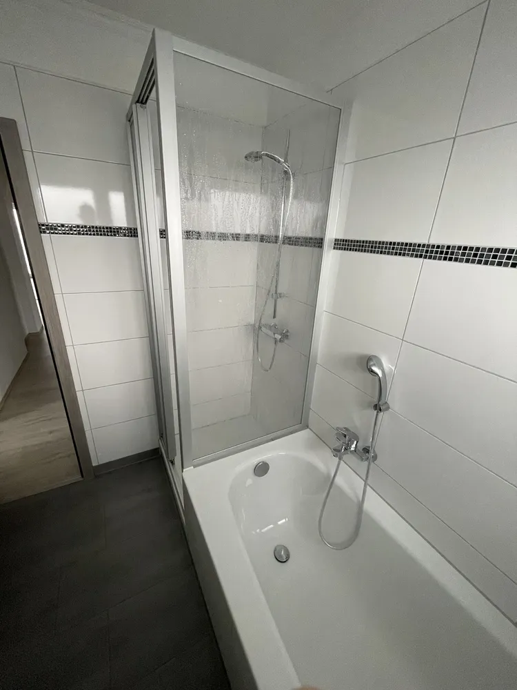 4 Zimmer Wohnung mit 97 m² in Solingen – Bild 4