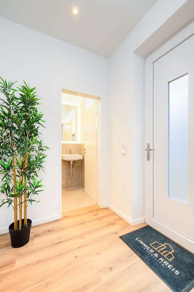2 room apartment with 78 m² in Augsburg – Photo 4