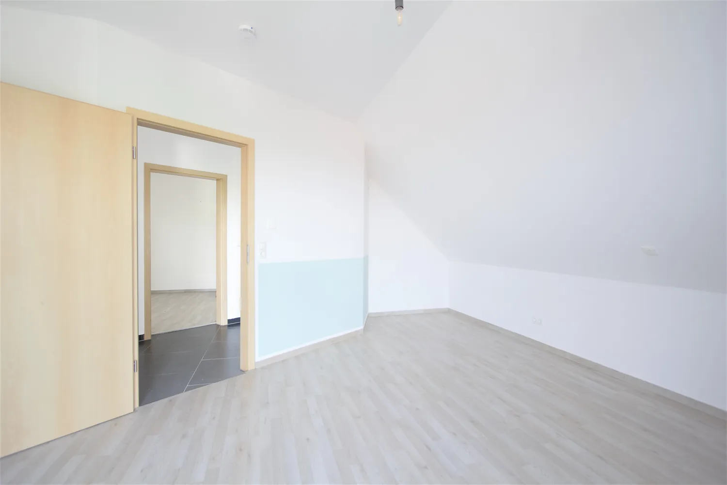 4 Zimmer Wohnung mit 111 m² in Ingolstadt – Bild 5