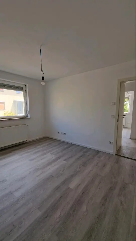 6 Zimmer Wohnung mit 111 m² in Heidelberg – Bild 3