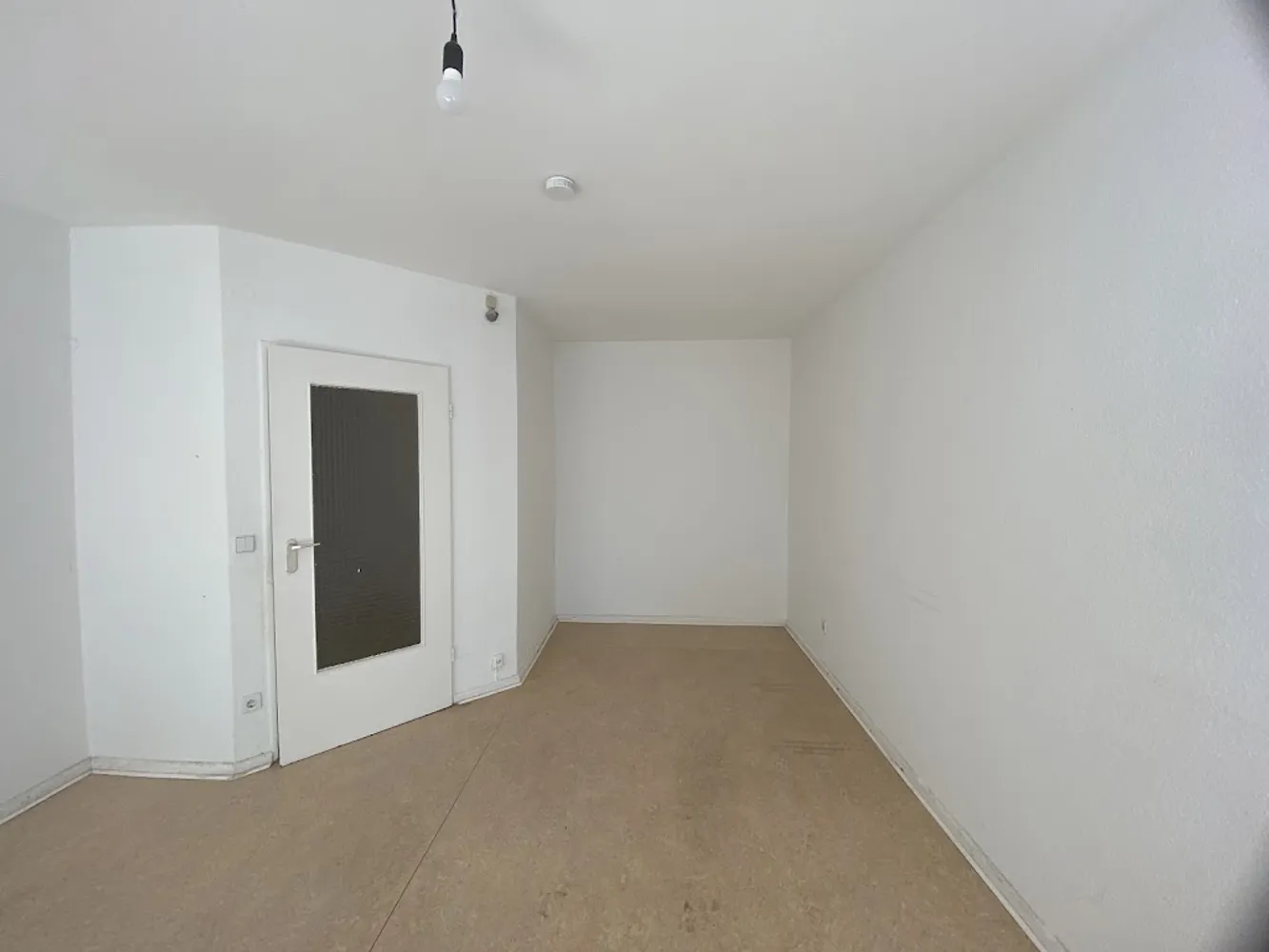 1 room apartment with 35 m² in Berlin – Photo 9