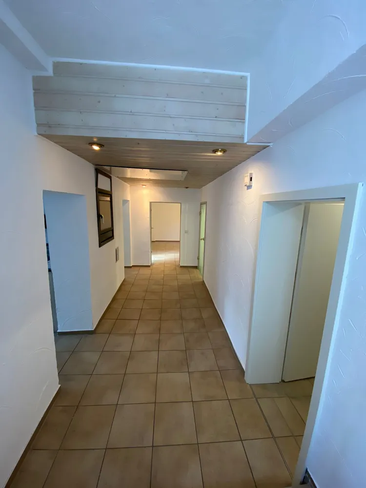 4 Zimmer Wohnung mit 105 m² in Bonn – Bild 2