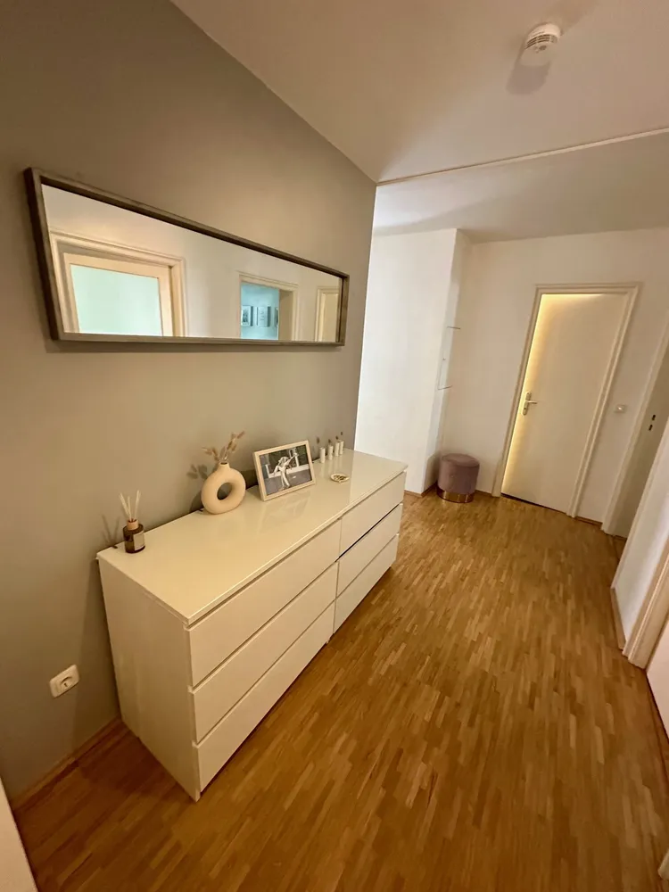 3 Zimmer Wohnung mit 87 m² in München – Bild 2