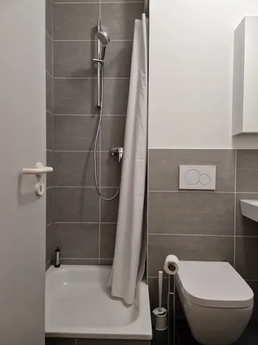 1 Zimmer Wohnung mit 35 m² in Frankfurt am Main – Bild 11