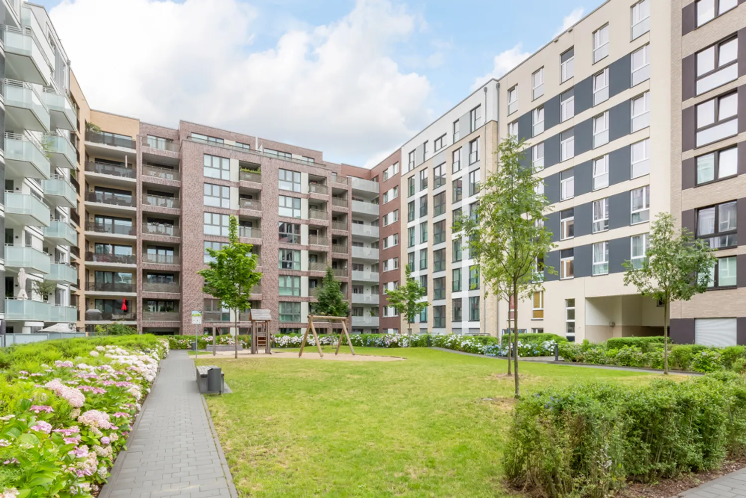 2 Zimmer Wohnung mit 70 m² in Hamburg – Bild 3