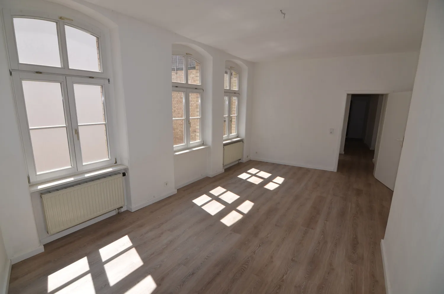 2 Zimmer Wohnung mit 70 m² in Halle (Saale) – Bild 1