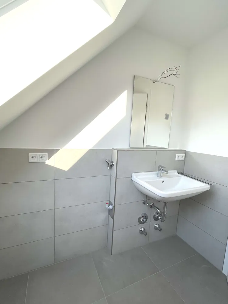 4 Zimmer Wohnung mit 185 m² in Düsseldorf – Bild 4