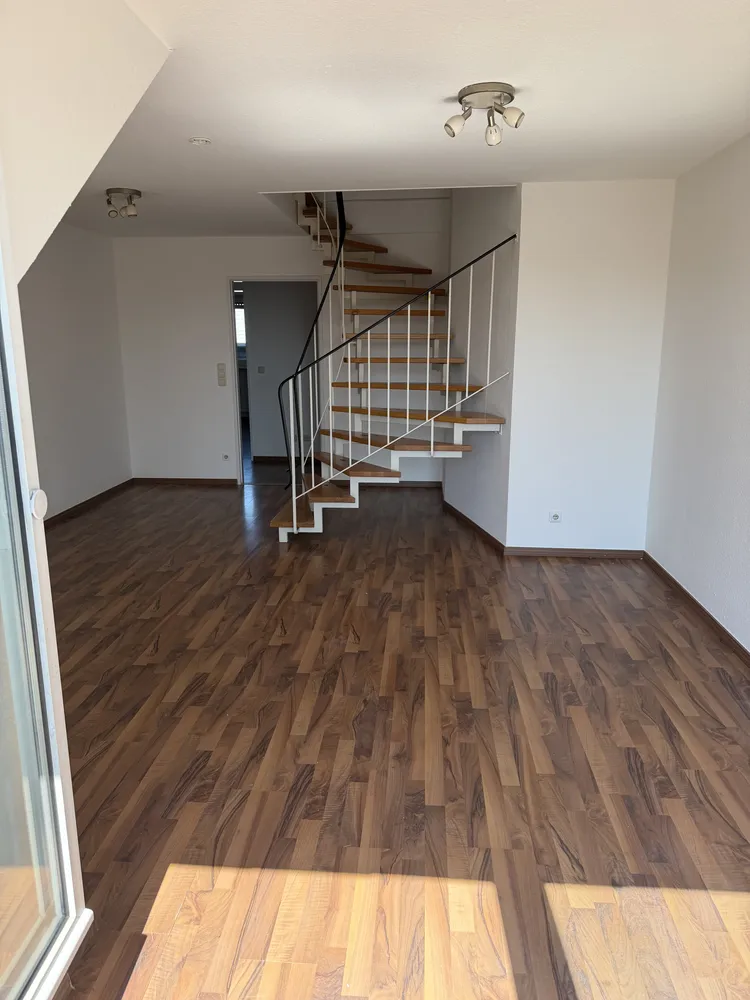 4 Zimmer Wohnung mit 105 m² in Mönchengladbach – Bild 1