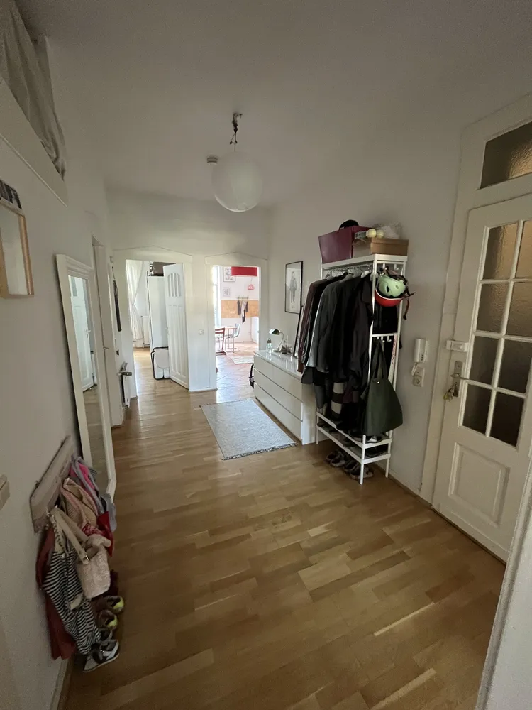 3 Zimmer Wohnung mit 95 m² in Düsseldorf – Bild 4